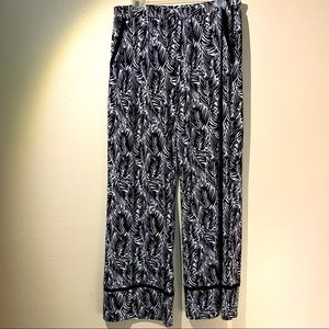 Michael Kors Black & White Wide Leg Palazzo Pants. Size L.